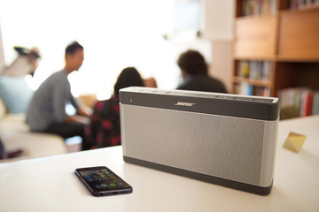 BOSE、Bluetoothスピーカーの新モデルとして、「SoundLink Bluetooth speaker III」